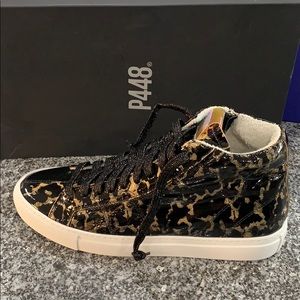 P448 high tops size 39/8-5.